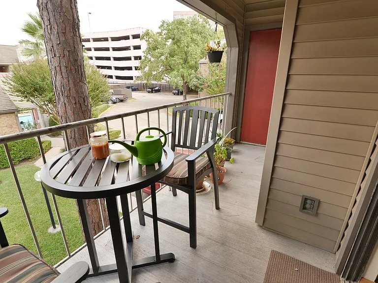 2025 Augusta Dr #806 — Photo 11
