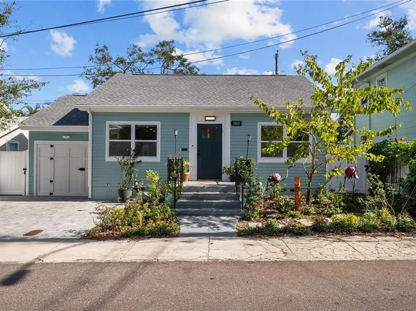 1015 Granville Ct N, Saint Petersburg, FL 33701