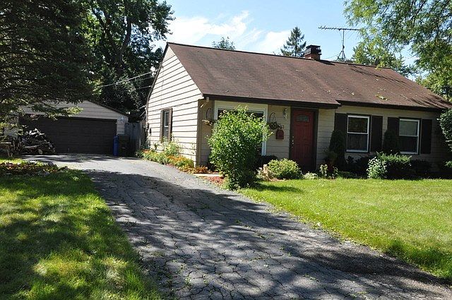 1st image of 3403 Fairlawn Dr