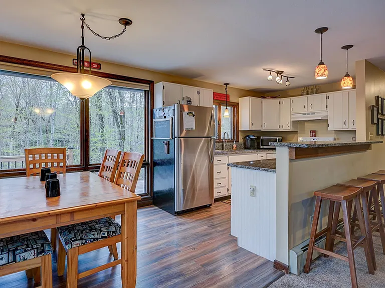 21 Littlefield Rd — Photo 10