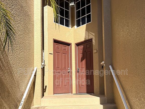 3rd image of 20101 Seagrove St Unit 707