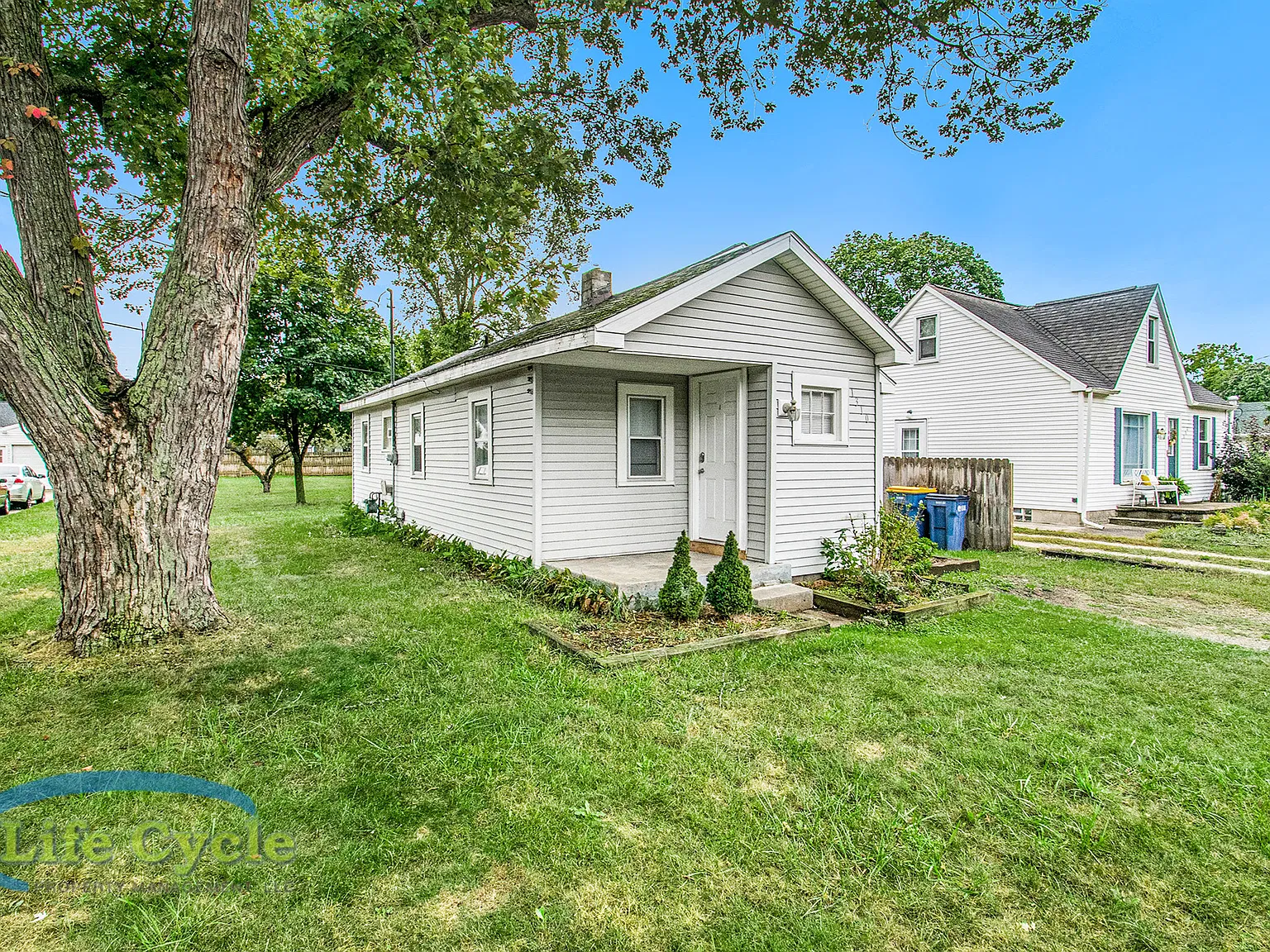 1310 Beechwood St NE (Kory) - 1 — Photo 2