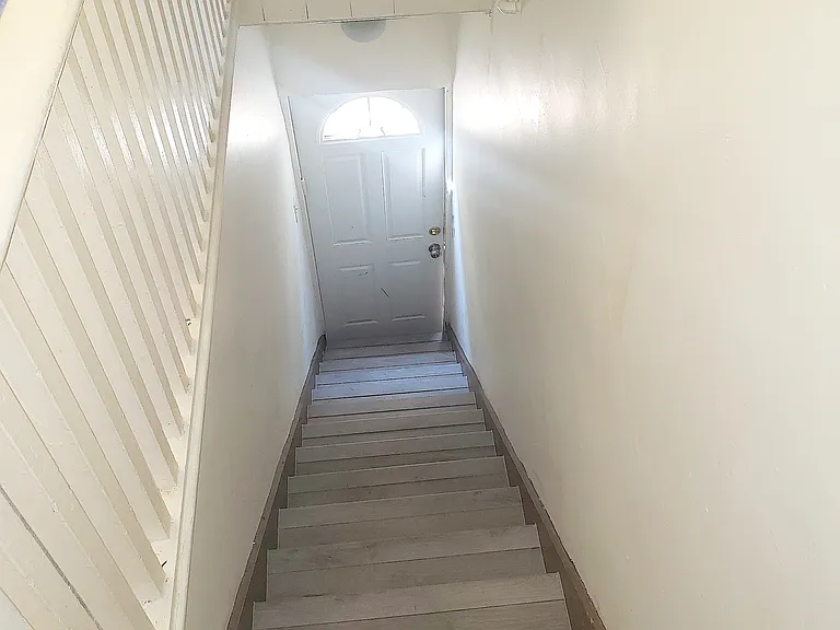 628 Veteran Ave #101 — Photo 4