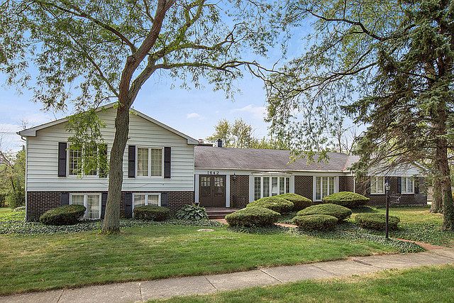 1st image of 1642 Tina Ln