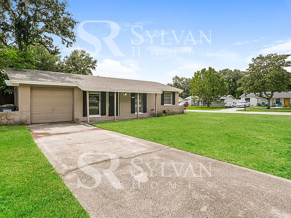 2nd image of 2759 Dovewood St