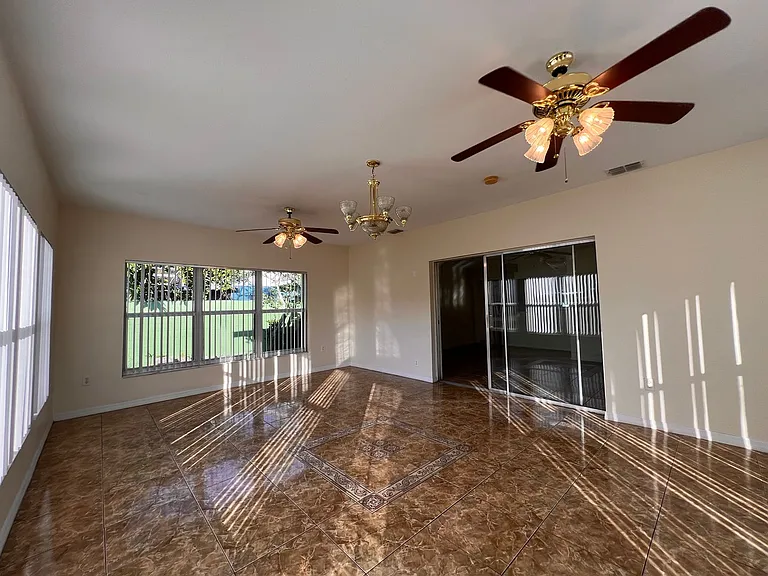 8330 Le Mesa St — Photo 18