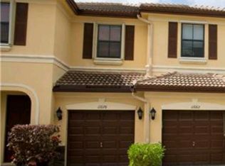 11672 NW 87th Ln, Doral, FL 33178