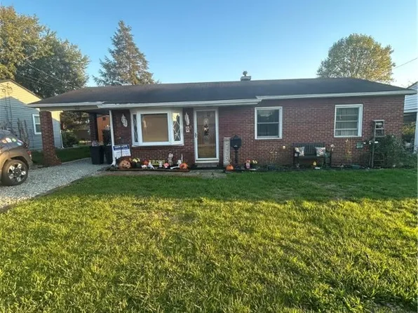 422 Orchard Ave, Scottdale, PA 15683