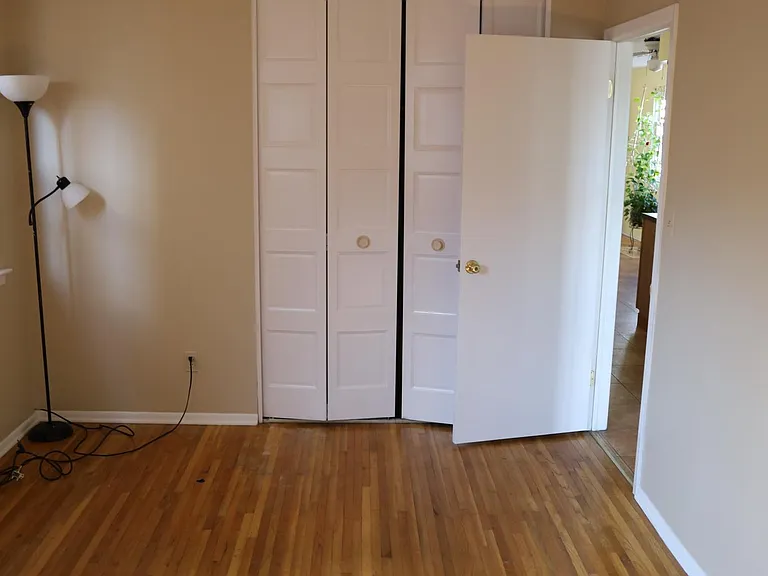635 Sussex St — Photo 9