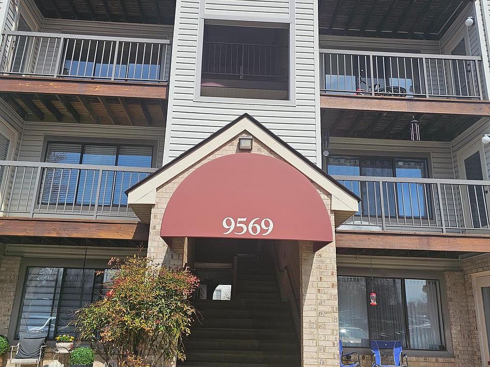 1st image of 9569 Coggs Bill Dr APT 403