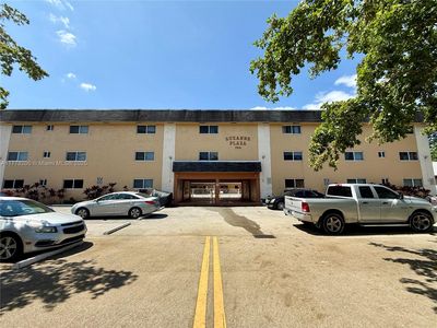 7910 Taft St APT 303, Pembroke Pines, FL, 33024