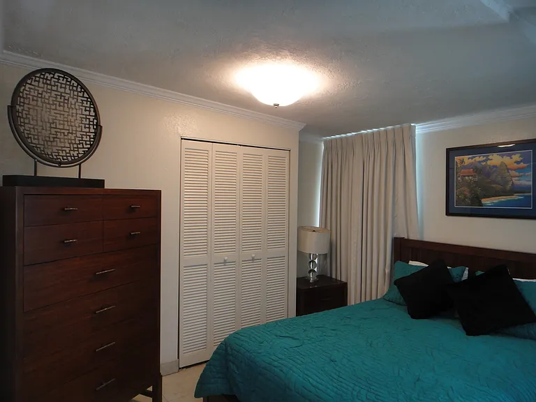 2211 Ala Wai Blvd #B801 — Photo 10