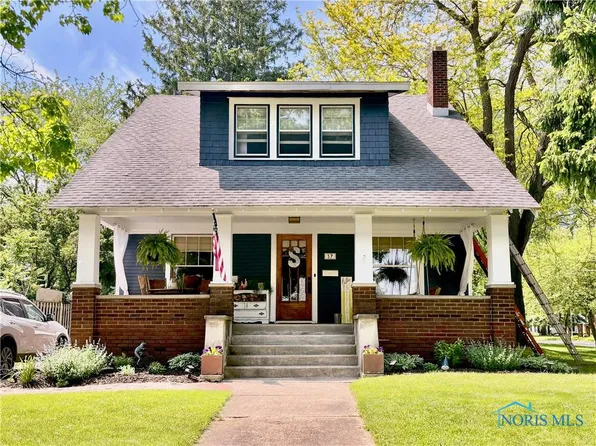 37 N 4th St, Waterville, OH 43566