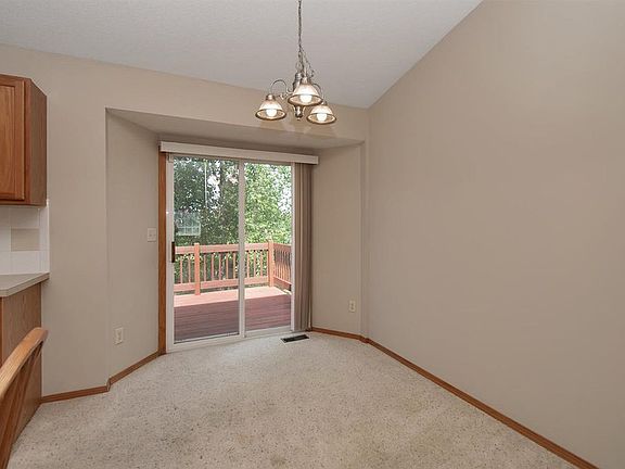 dining area_09092019