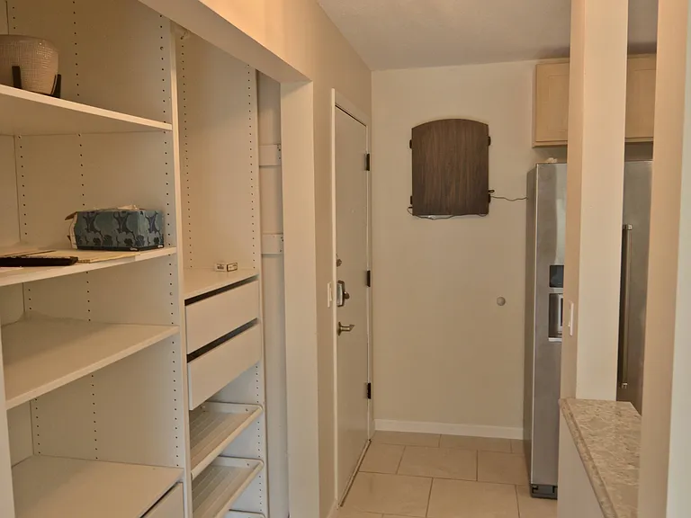 4201 Lakeside Ave N #111 — Photo 4