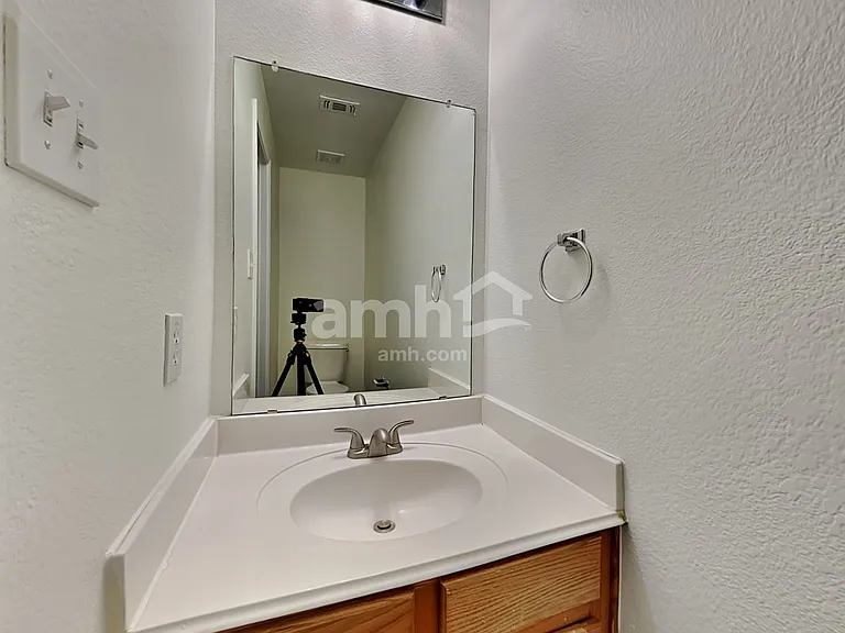 9749 Parkmere Dr — Photo 7