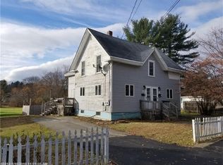 11 Somerset St, Old Town, ME 04468
