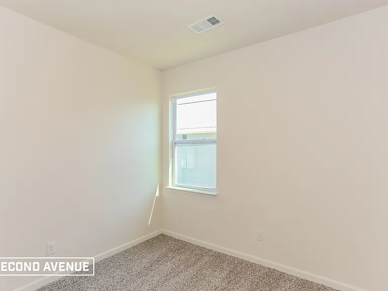 1432 Palamedes Dr — Photo 8