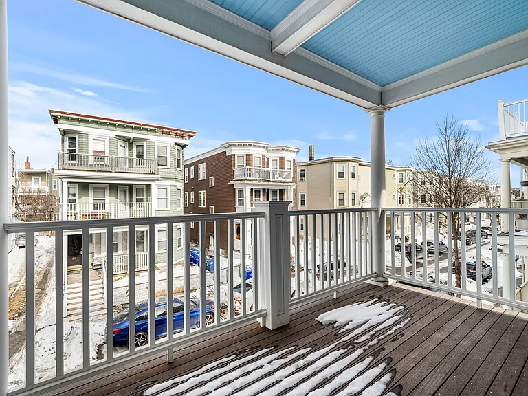 21 Sudan St #2 — Photo 18