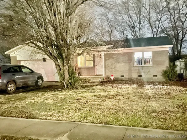 601 E 8th St, Owasso, OK 74055