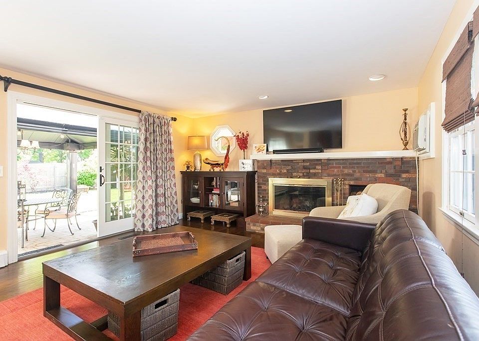 44 Scotland St, Hingham, MA 02043 Zillow