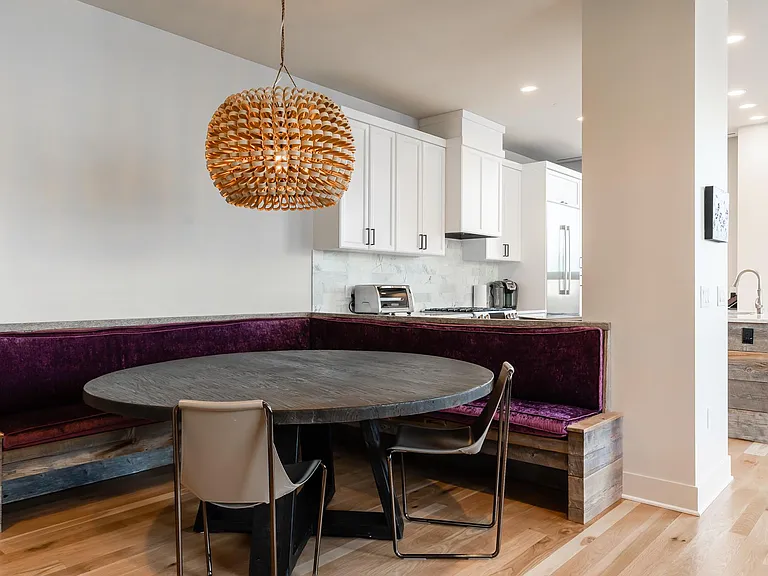 5 W Mendenhall St #507 — Photo 17