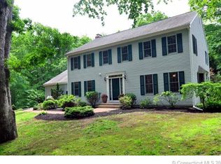 25 Pheasant Run, North Granby, CT 06060