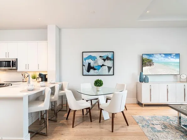 101 8th ST S #202, OTHER, FL 34102