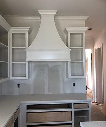 5th image of 5913 S Crescent Dr
