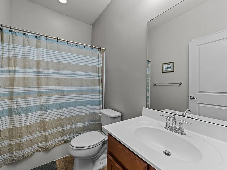 4014 Luminary Dr — Photo 22