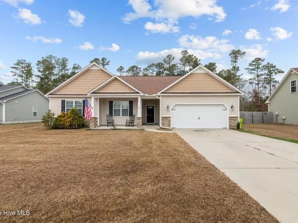 105 Mccabe Court, Havelock, NC 28532