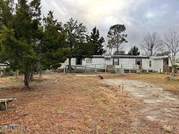 4657 Bluewater Street SE, Southport, NC 28461