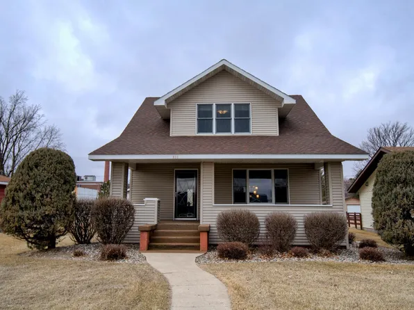 210 6th St E, Browerville, MN 56438