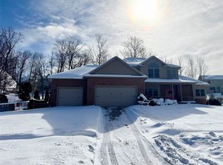 4295 Stone Creek Dr, Erie, PA 16506