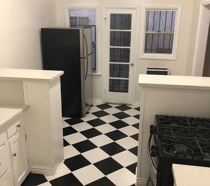 1st image of 4342 8th Ave #4342