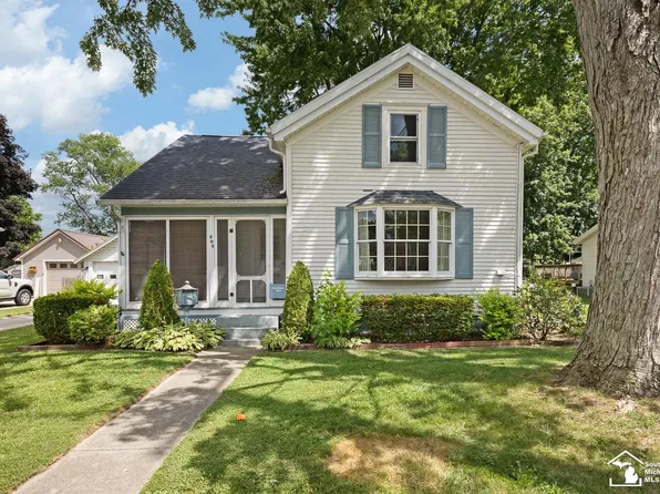605 Giles Ave, Blissfield, MI 49228
