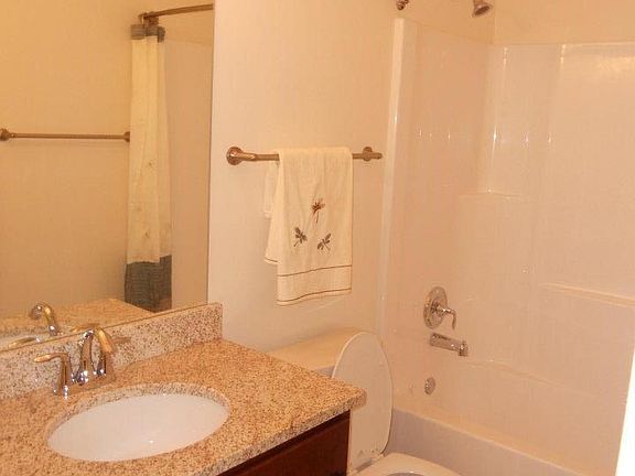 5th image of 810 Wildwood Dr APT 531