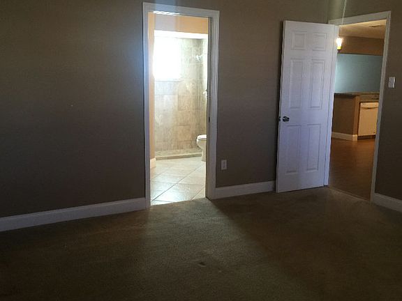 3rd image of 1727 Pasco Dr