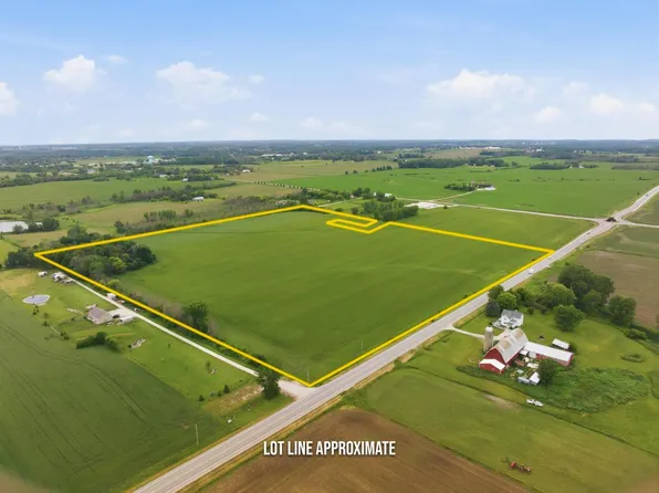 Lt4 310 HIGHWAY, Manitowoc, WI 54220