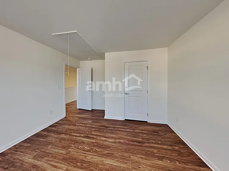 624 Hamilton Park Dr — Photo 18