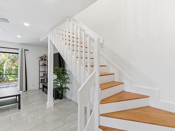 5th image of 10900 W Sample Road