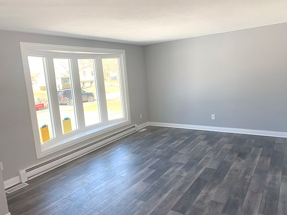5th image of 38055 N Coolidge Ave