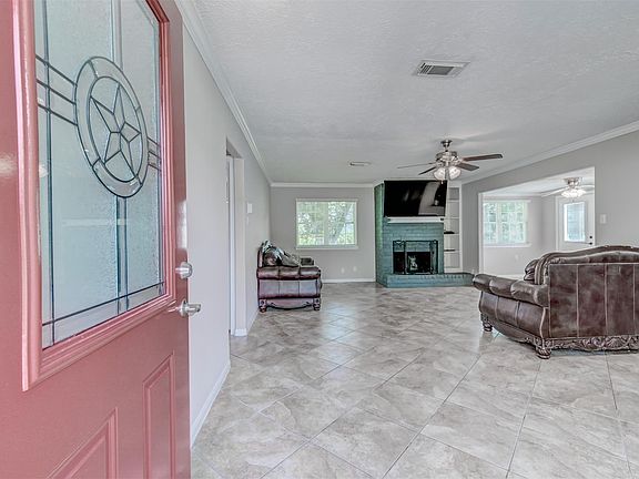 4th image of 13020 Skyline Dr