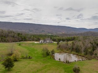 670 Maine Ave, Trenton, GA 30757