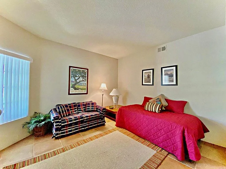 363 Desert Falls Dr E — Photo 9