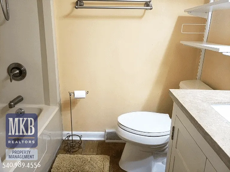 3123 Glenmont Dr — Photo 22