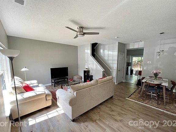 3rd image of 8049 Stoneham Ct
