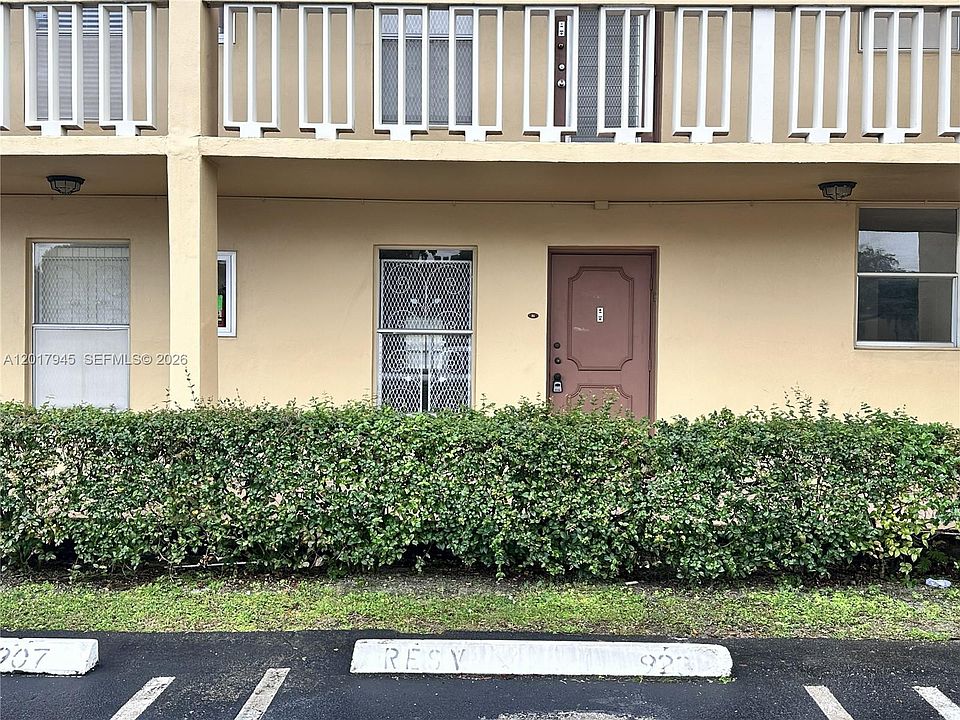 1st image of 6001 NW 61st Ave APT 111