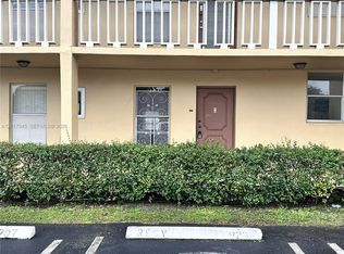 Bermuda Club, Fort Lauderdale, FL 33319
