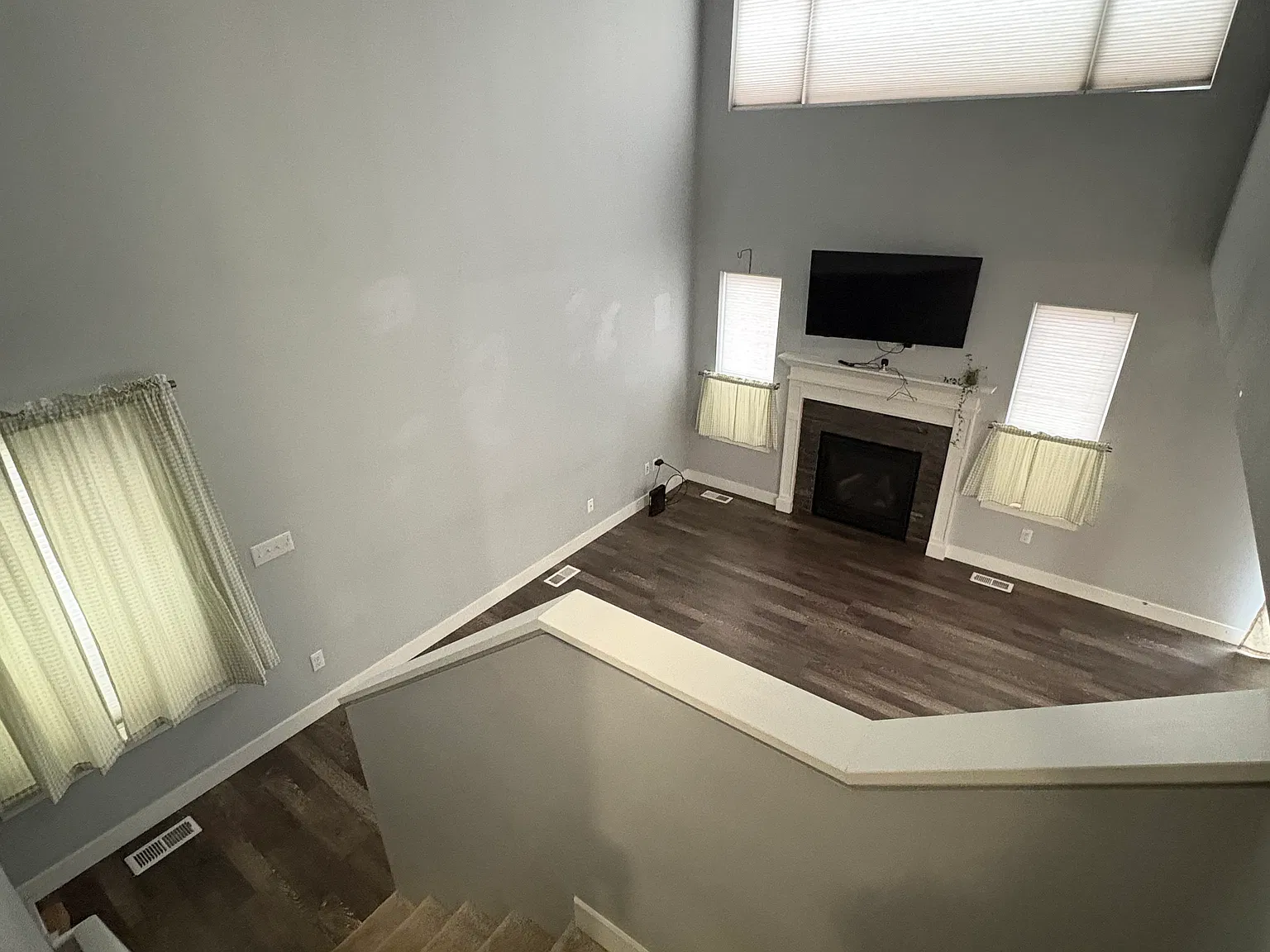 4 bed, 1585 sqft, $2,995 — Photo 4